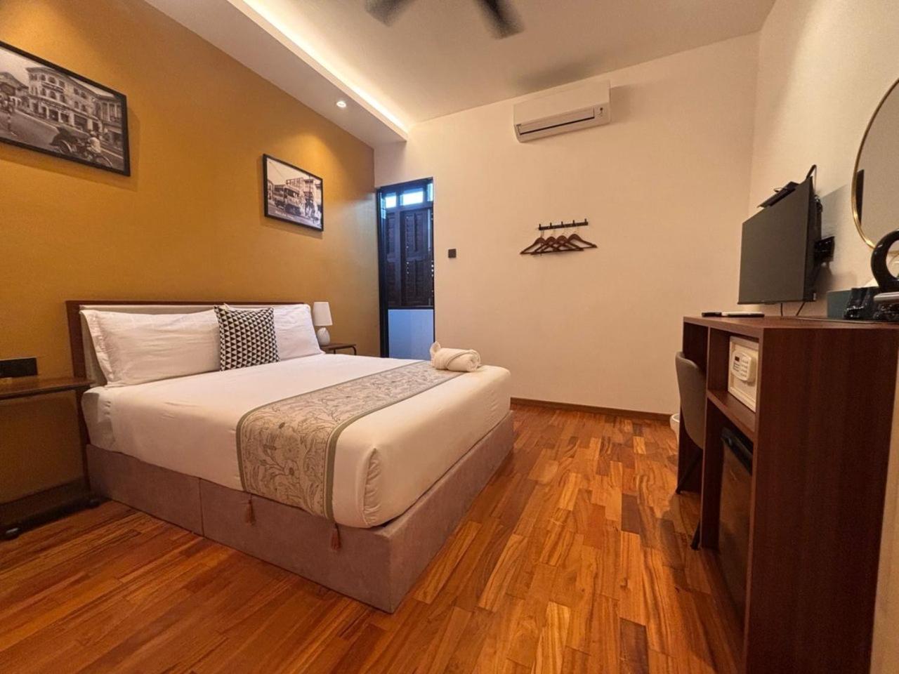 Reunion Carnarvon Hotel George Town Buitenkant foto